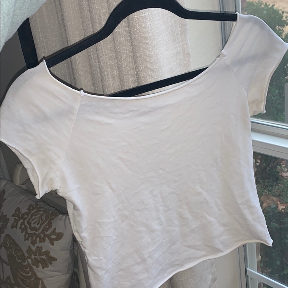 Brandy Melville off shoulder tee